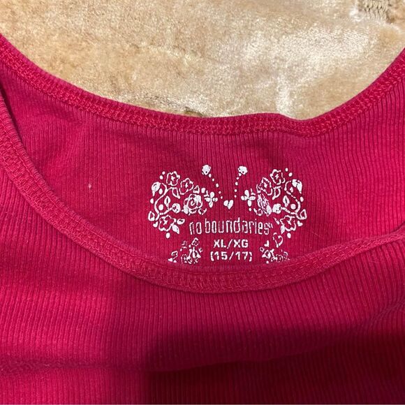 Teen Three Tops size 16-18 one price for all - Picture 6 of 6